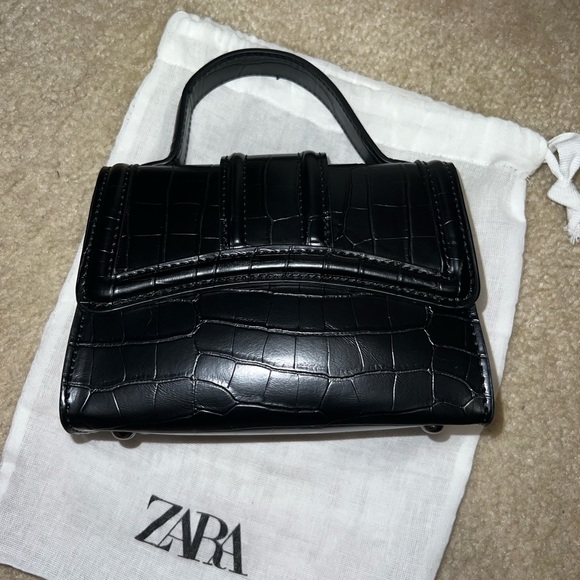 Zara Bags Zara Crossbody Poshmark